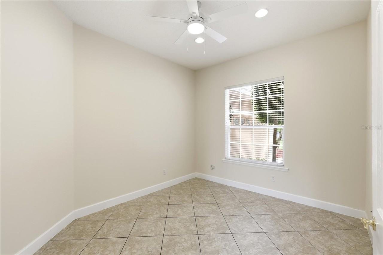 3205 King George Dr - Photo 3 of 26