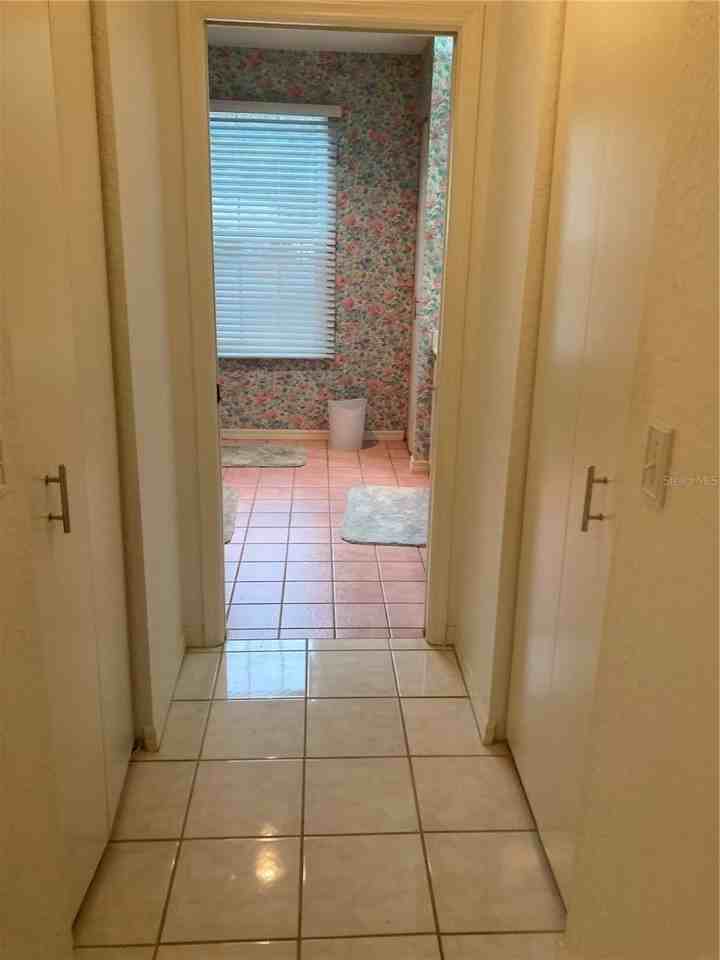 8744 Sw 108th Lane Rd - Photo 5 of 28