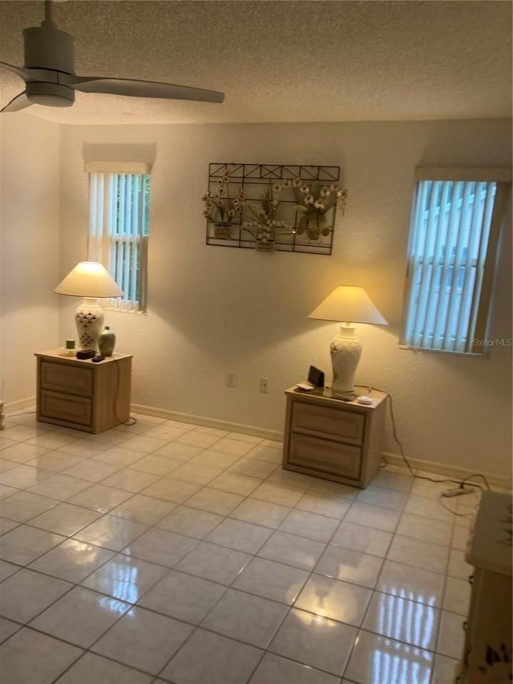 8744 Sw 108th Lane Rd - Photo 6 of 28