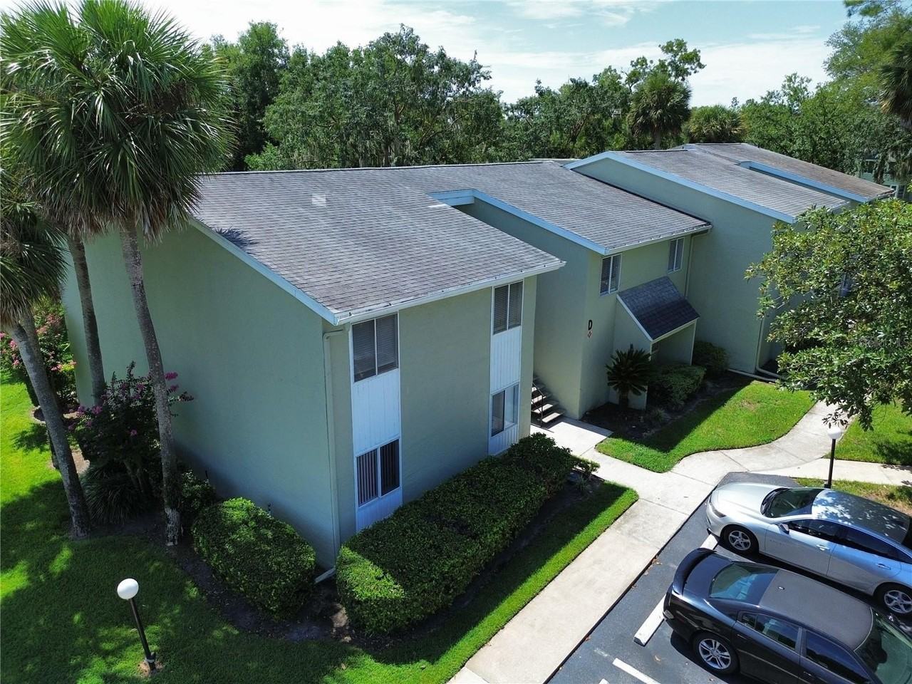600 Fairways Cir #B - Photo 2 of 21