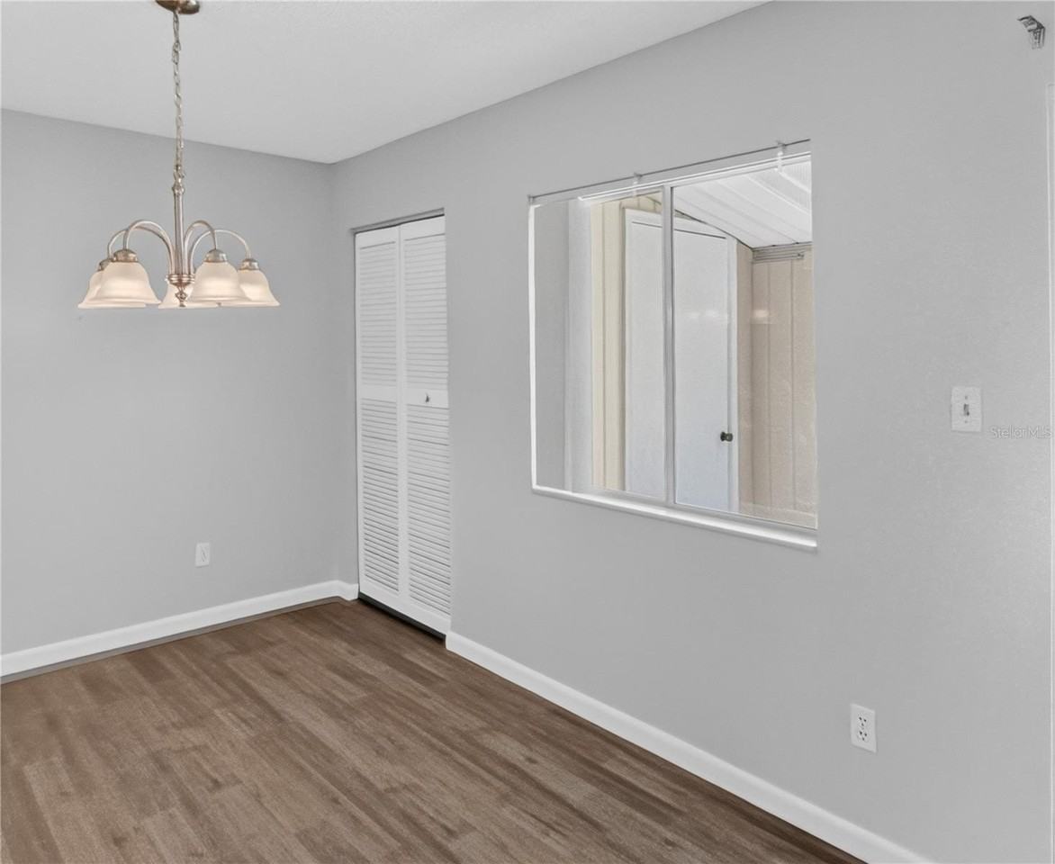 600 Fairways Cir #B - Photo 6 of 21