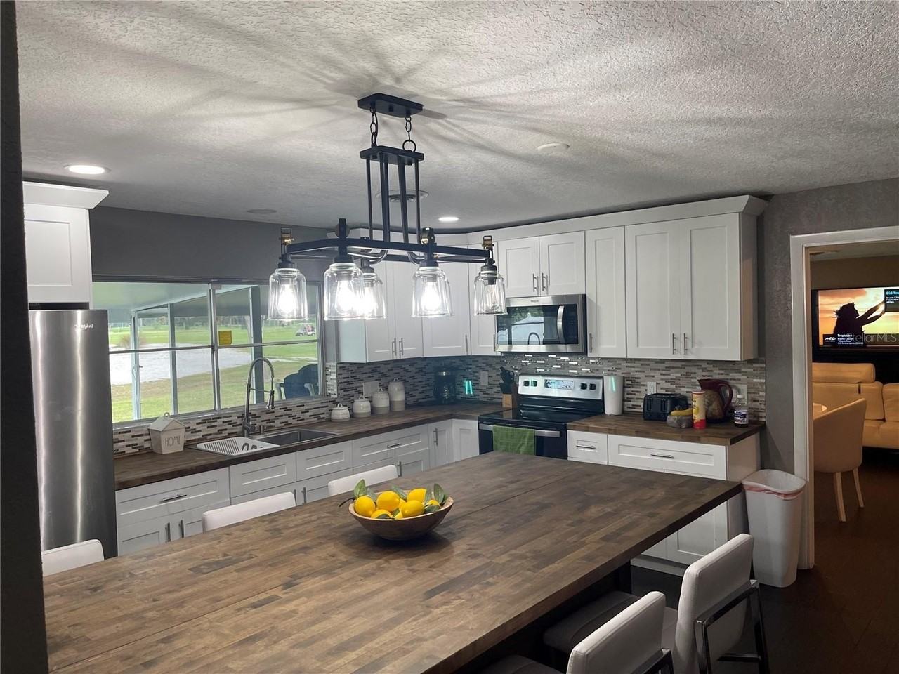 2101 Palm Blvd - Photo 4 of 17