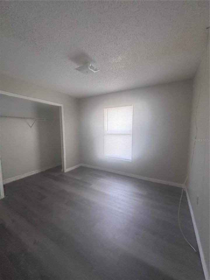 624 Jaguar Ct - Photo 3 of 4