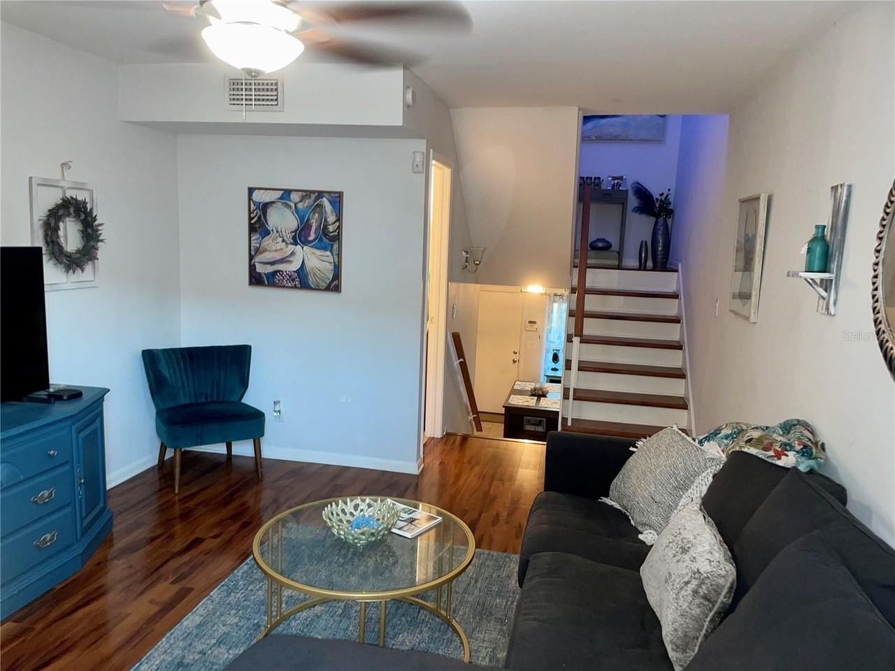 4304 La Riviera Ct - Photo 6 of 27