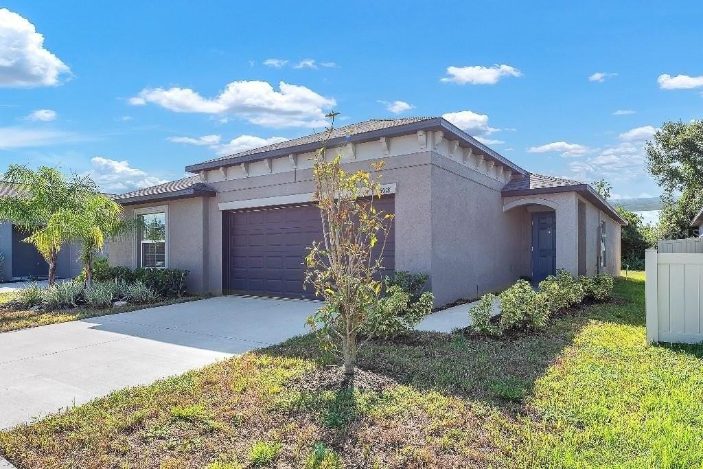 5518 Blue Azure Dr - Photo 2 of 26