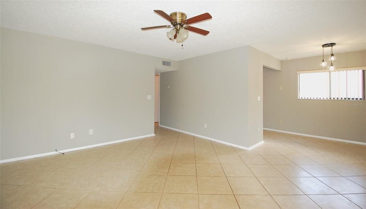 3300 Fox Chase Cir N #216 - Photo 4 of 18