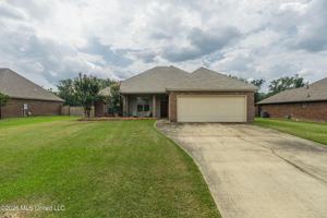 featured image of 125 Mason Way