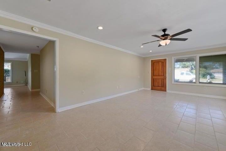 320 Lakeview Blvd - Photo 3 of 15