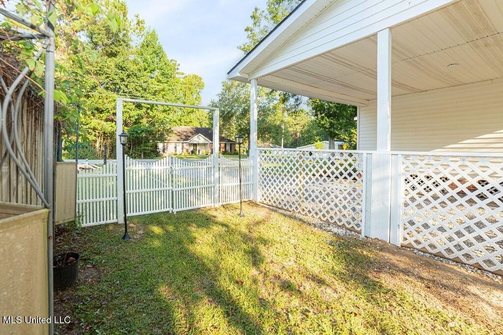 10828 Haena Ct - Photo 4 of 13
