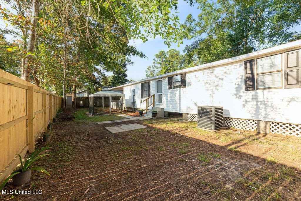 10828 Haena Ct - Photo 5 of 13