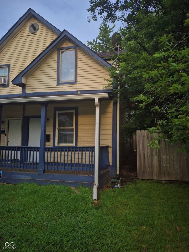 328 N Elder Ave - Photo 2 of 22