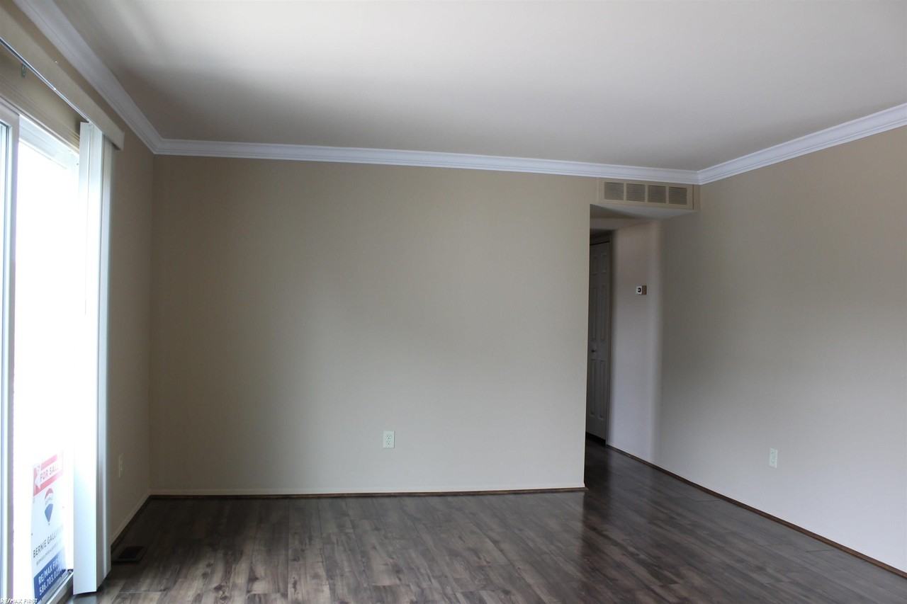 44615 N Bunker Hill Dr - Photo 4 of 19