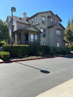 featured image of 11 Royal Oak Ct