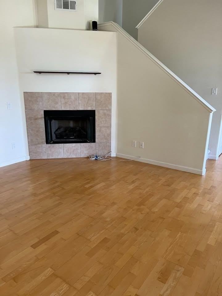 11 Royal Oak Ct - Photo 3 of 16