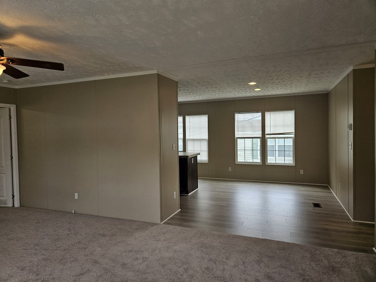 89 Lynnwood Cir #149 - Photo 6 of 16