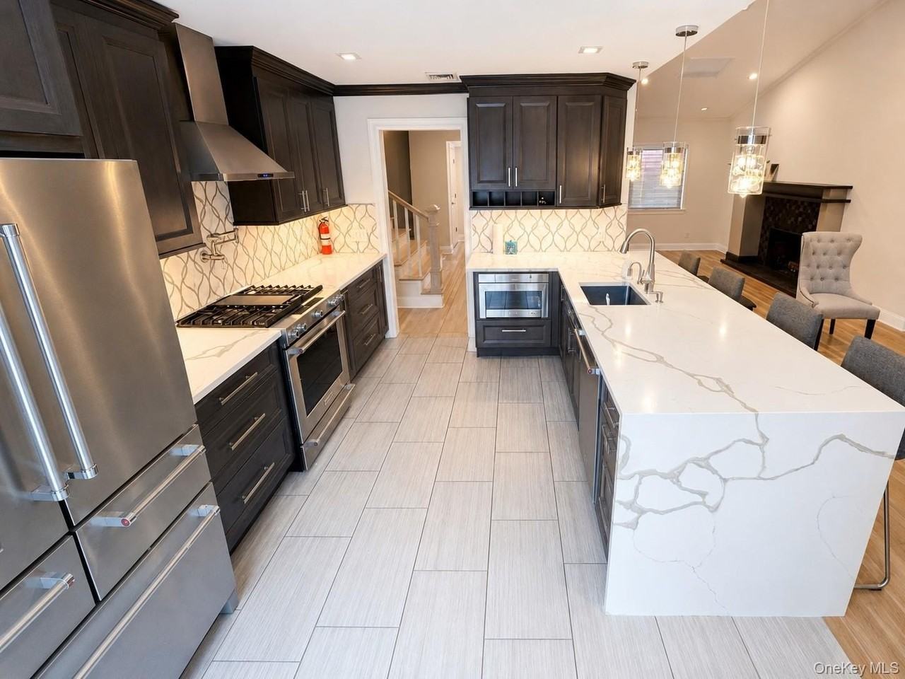 16 Brookside Dr - Photo 7 of 33