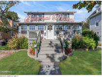 424 Burlington Ave - Photo 1 of 1