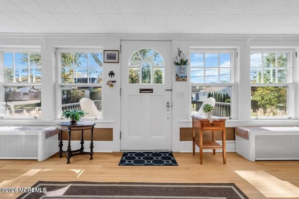 424 Burlington Ave - Photo 3 of 37