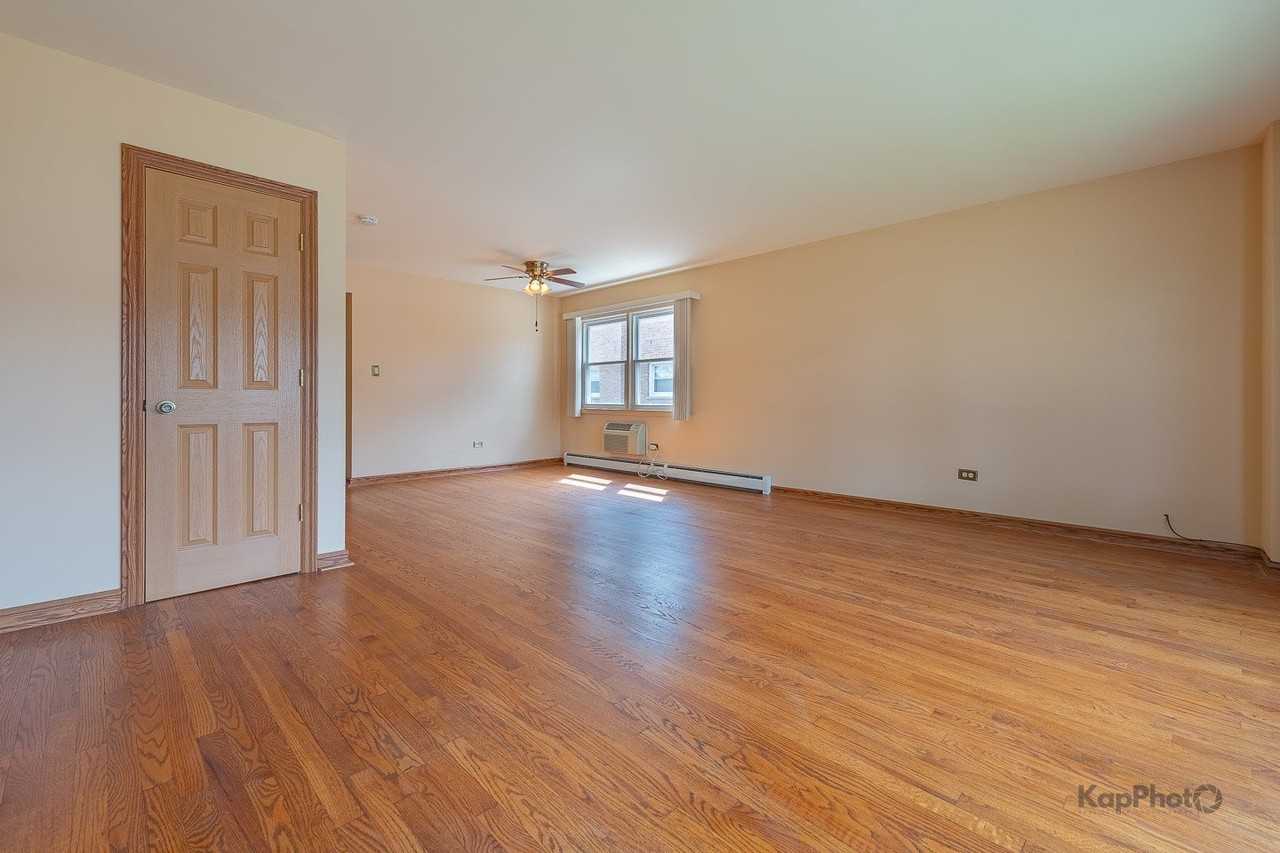 8465 W Berwyn Ave #1 - Photo 6 of 29