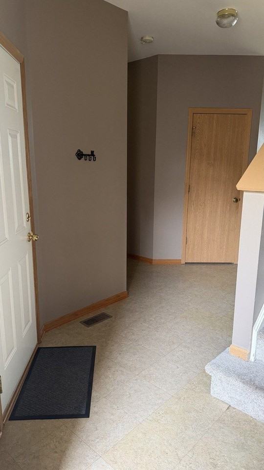 2252 Gallant Fox Cir #2252 - Photo 3 of 17