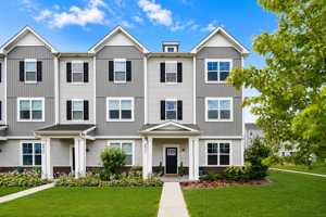 featured image of 4437 Chelsea Manor Cir #4437