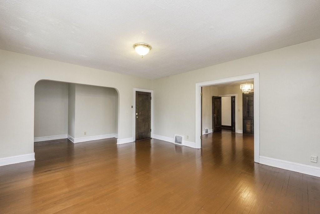 419 Hickory St #2 - Photo 7 of 24