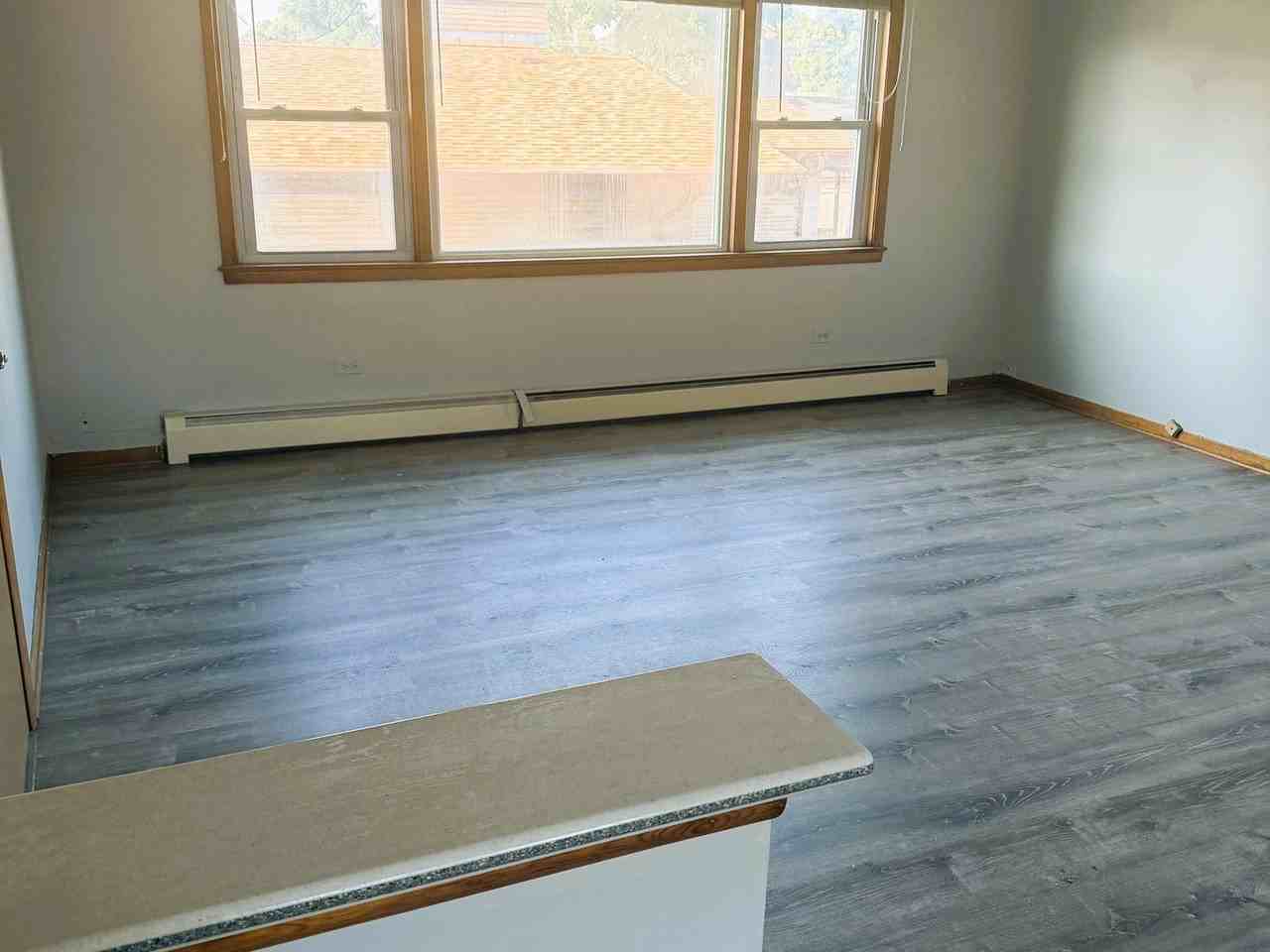 604 N Ardmore Ave #1W - Photo 2 of 7