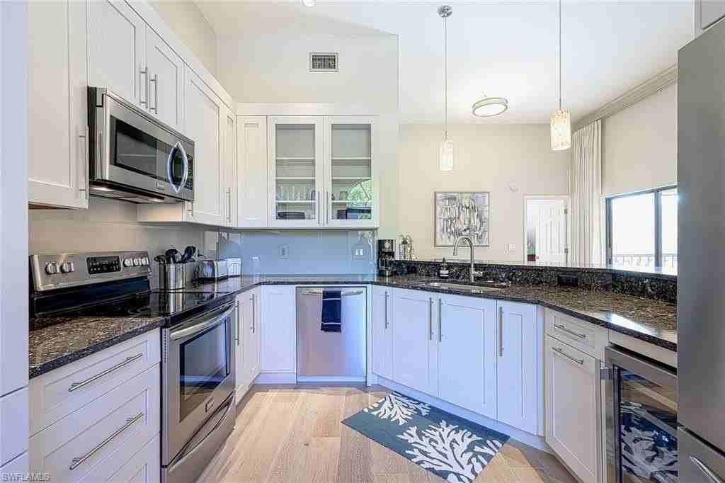 589 Beachwalk Cir #P203 - Photo 7 of 35