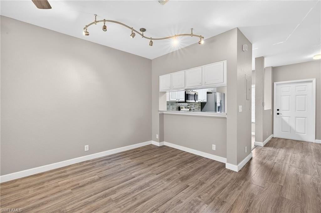 8289 Pacific Beach Dr - Photo 5 of 26