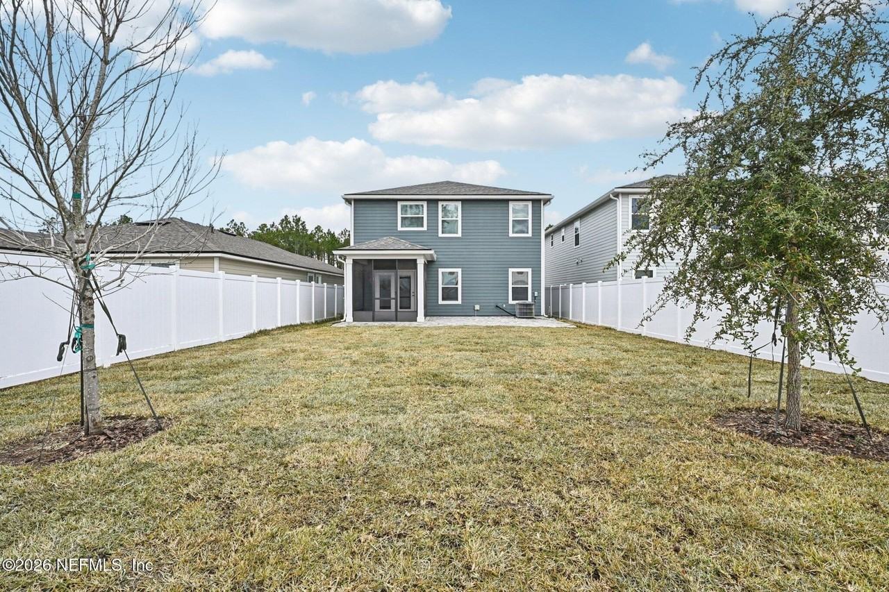 13019 Holsinger Blvd - Photo 3 of 50