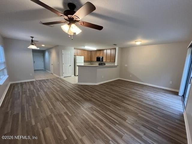824 S Black Cherry Dr - Photo 2 of 31