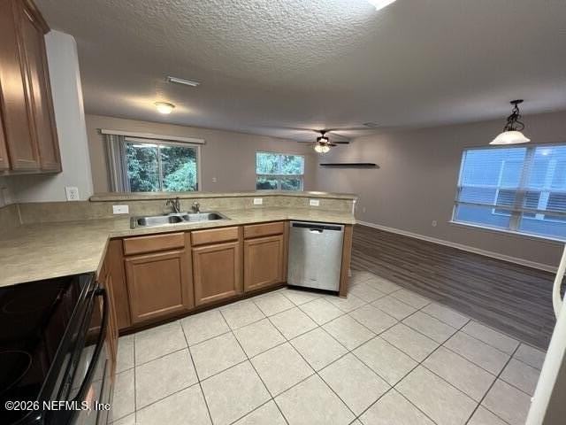 824 S Black Cherry Dr - Photo 7 of 31