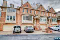 27 Harrington Ct - Photo 1 of 1