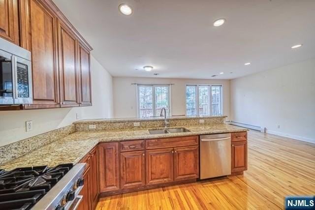 27 Harrington Ct - Photo 7 of 21
