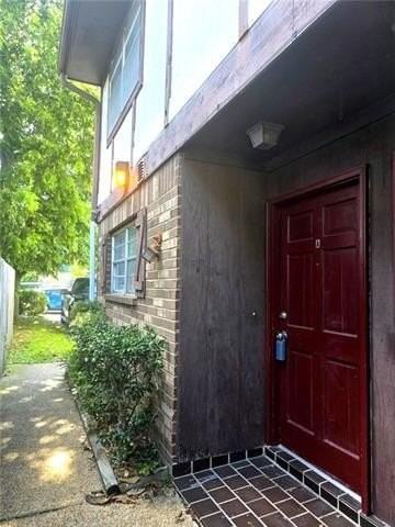 205 Clearview Pkwy #A - Photo 2 of 15