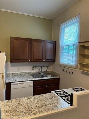 715 Burdette St - Photo 5 of 7