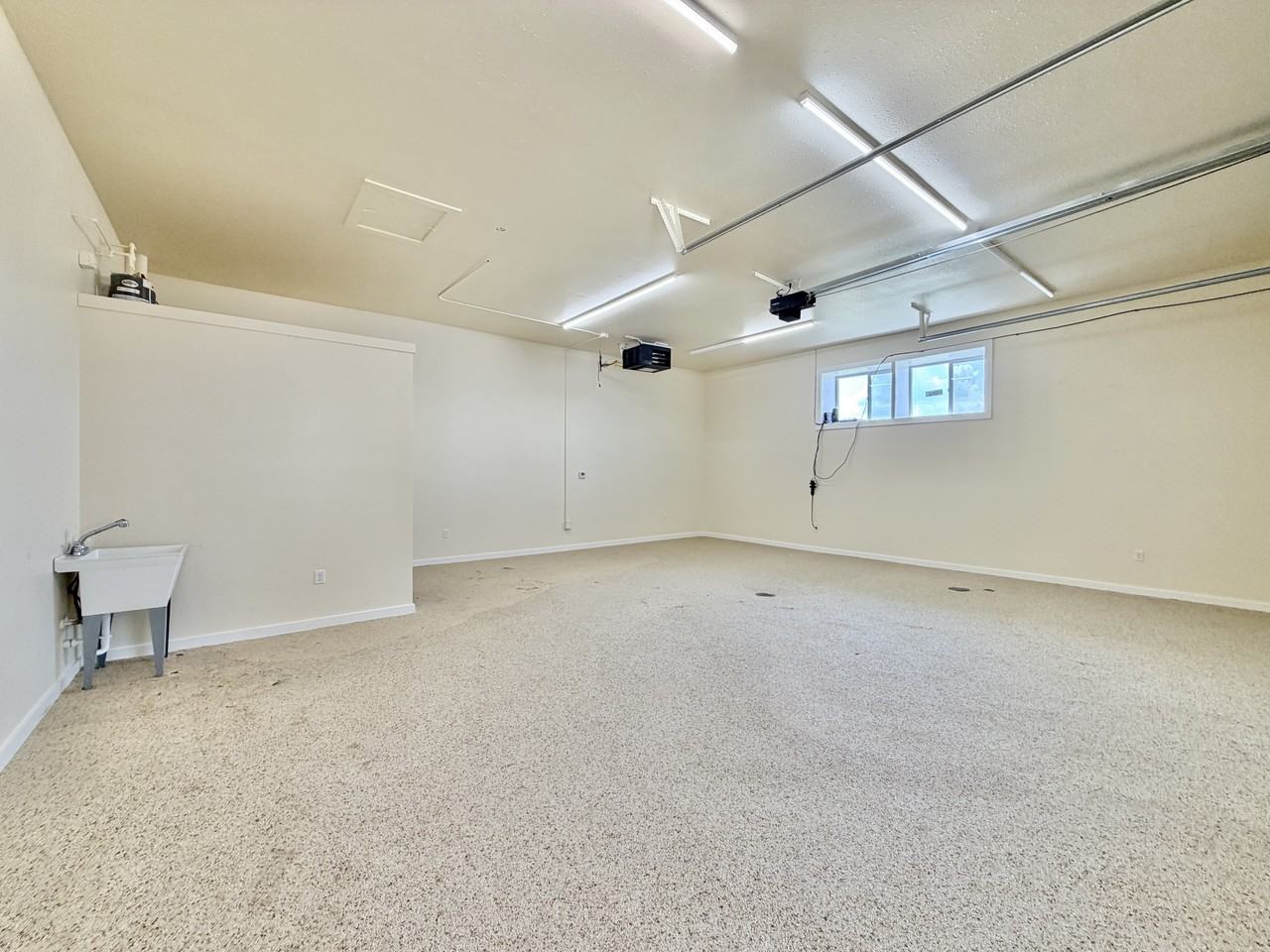 898 Arthur Dr #6 - Photo 5 of 5