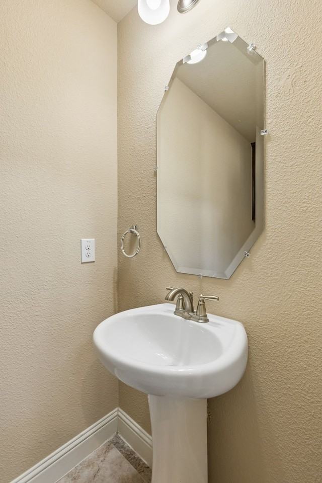 537 Hunt Farms Rd - Photo 5 of 36