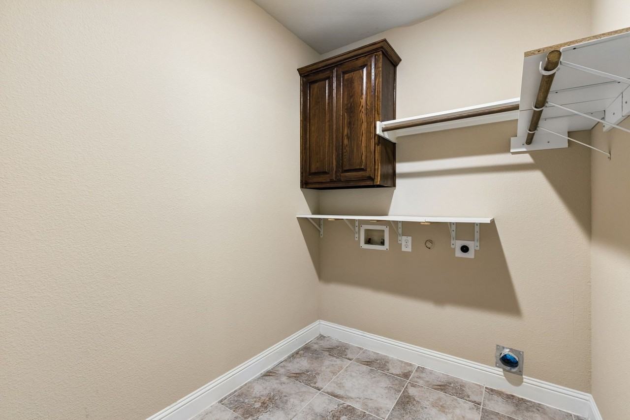 537 Hunt Farms Rd - Photo 6 of 36