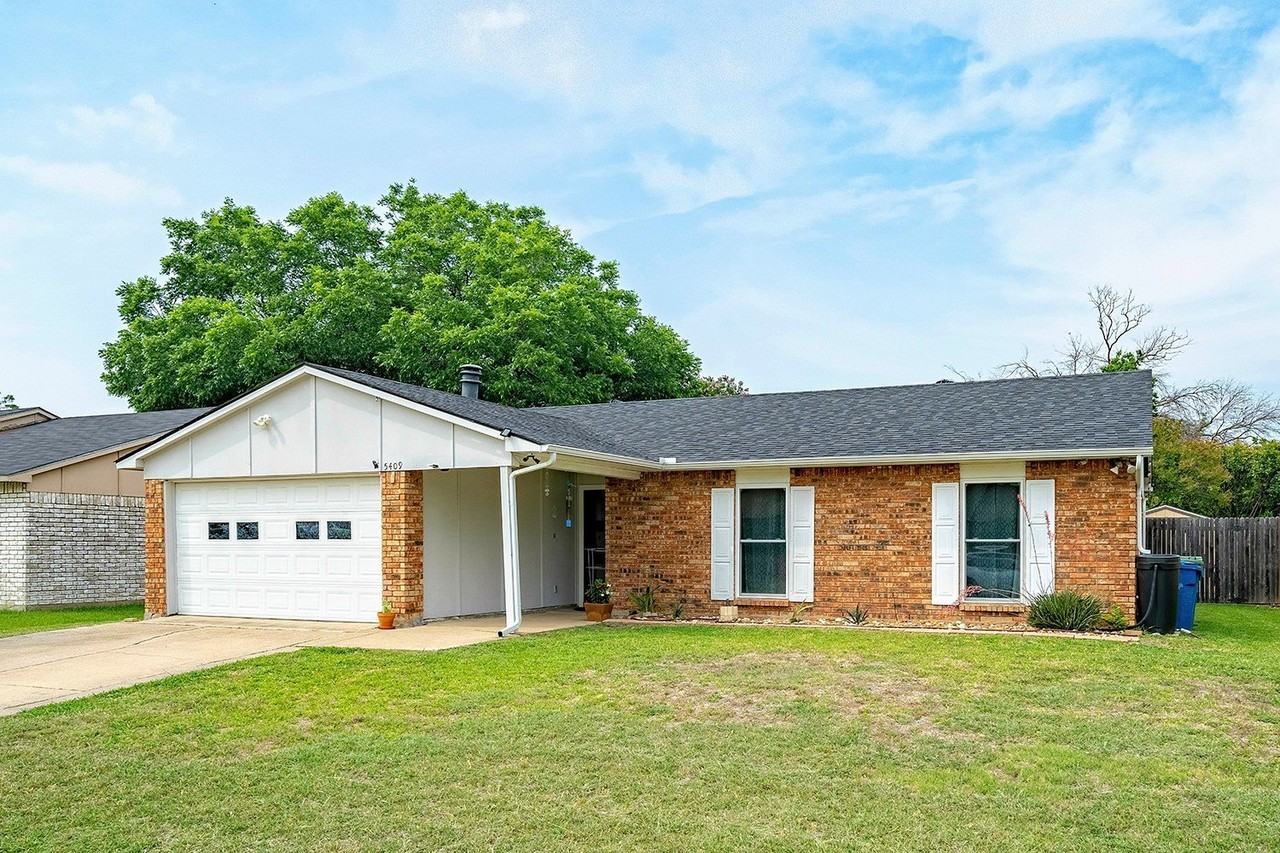5409 Slay Dr - Photo 2 of 27