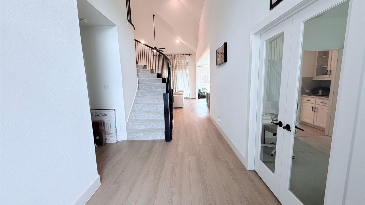 3400 Cross Shore Dr - Photo 2 of 29