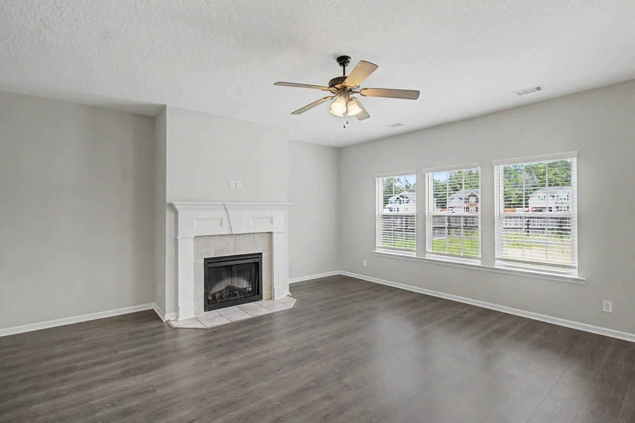 16 Cassels Ct #1 - Photo 5 of 35