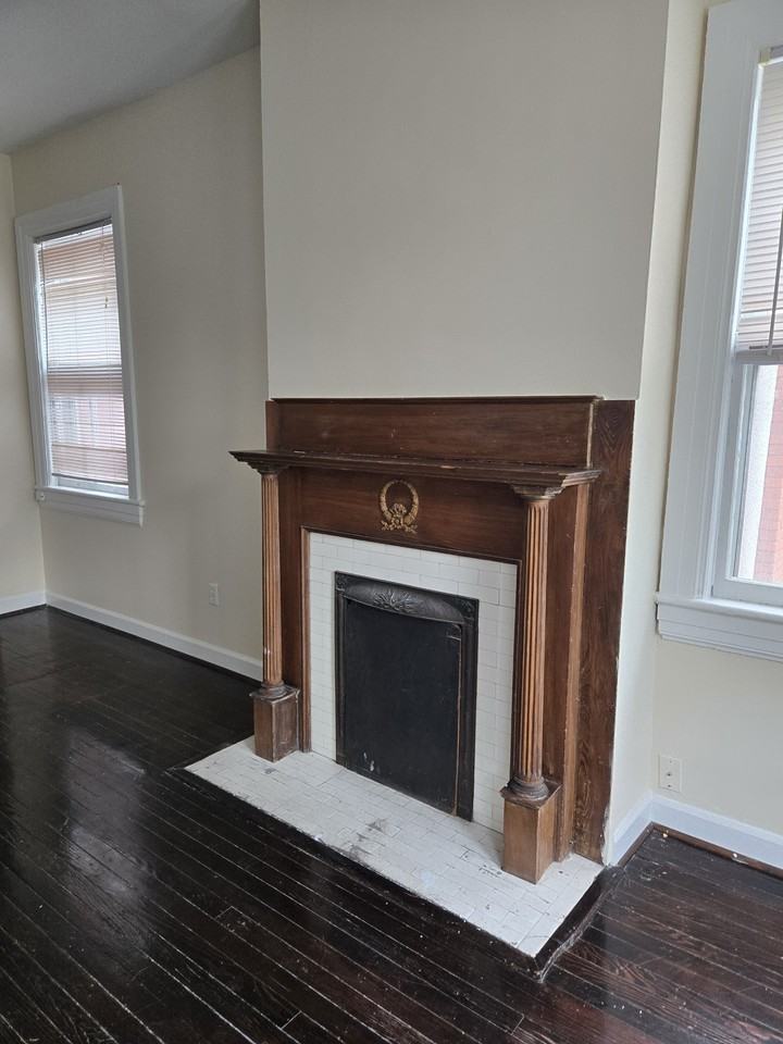 910 Colonial Ave #B - Photo 7 of 31
