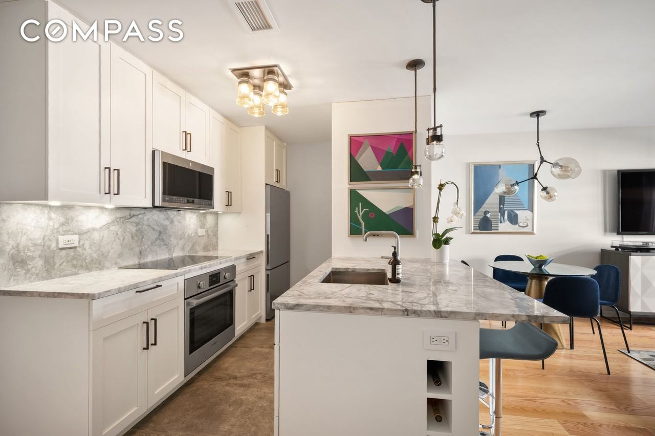 146 Bank St #2B - Photo 2 of 10