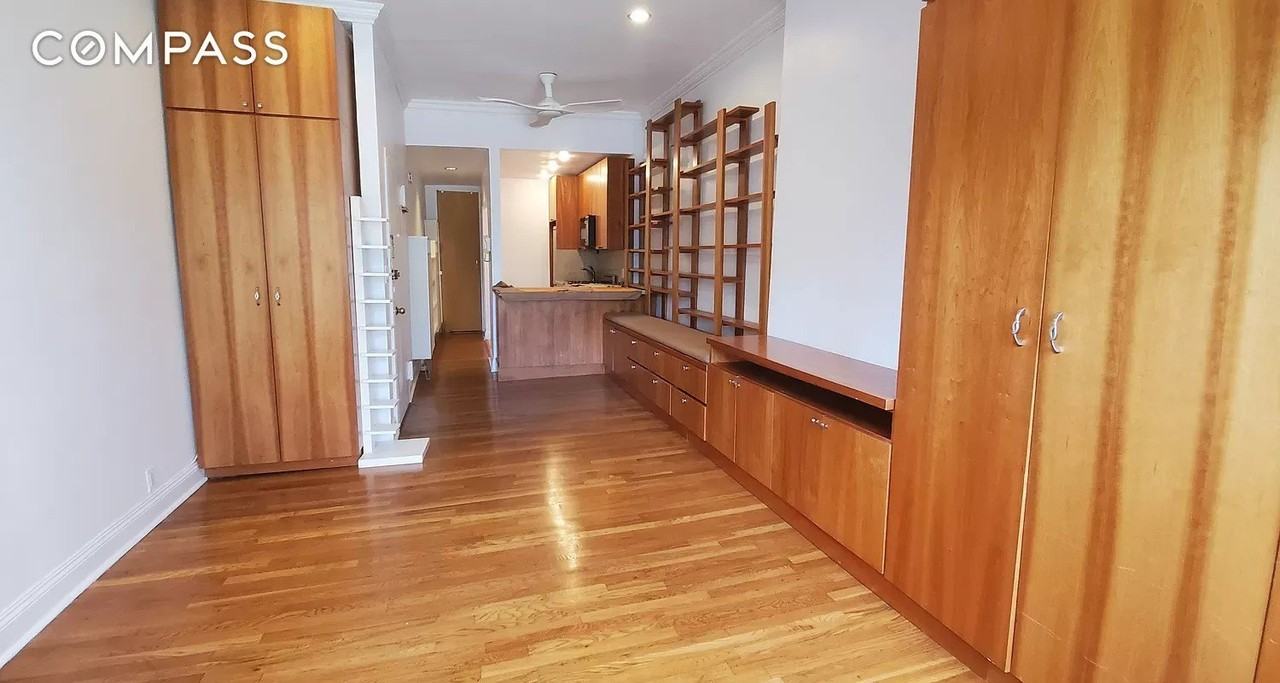 308 E 73rd St #4C - Photo 3 of 9