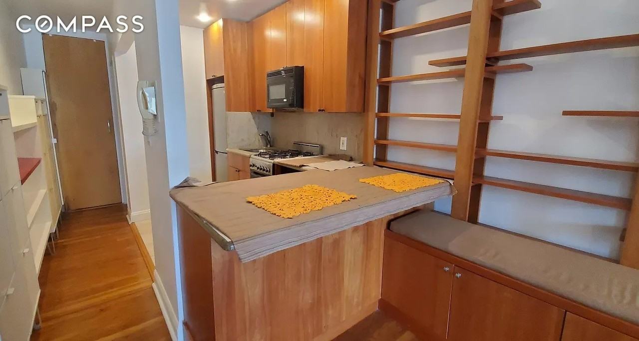 308 E 73rd St #4C - Photo 4 of 9