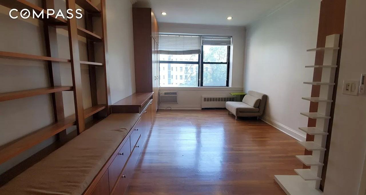 308 E 73rd St #4C - Photo 7 of 9