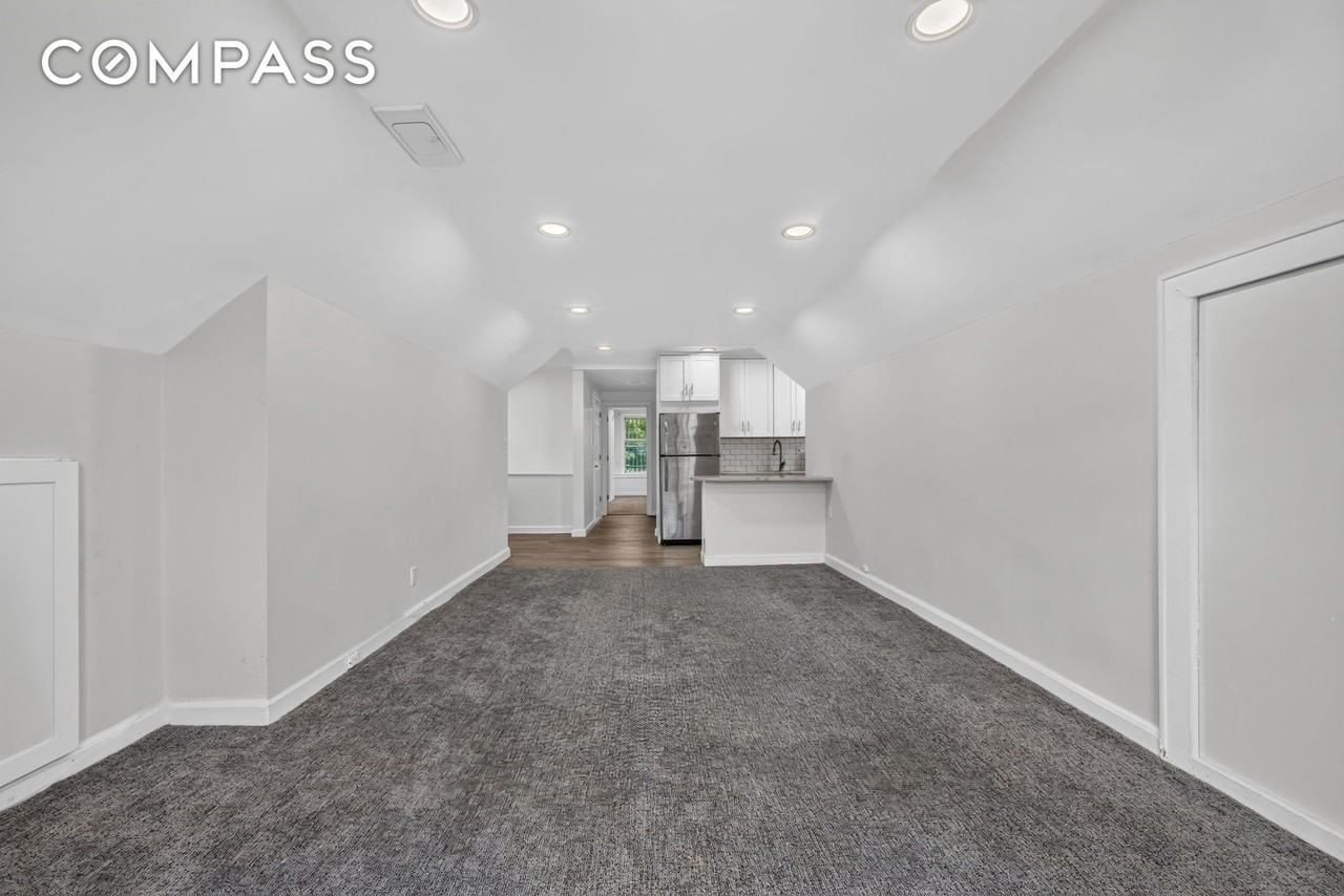 453 W 263rd St #3 - Photo 5 of 13