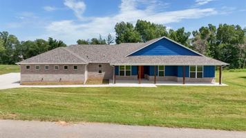 featured image of 1724 Salma Rd