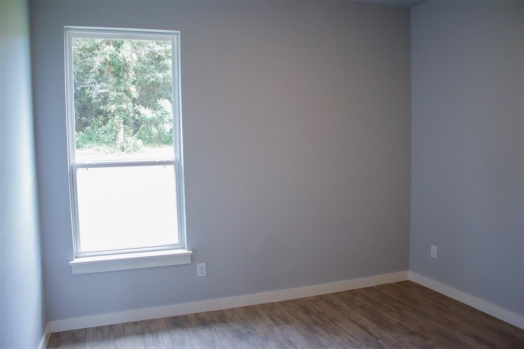 17904 Salem Rd - Photo 7 of 30